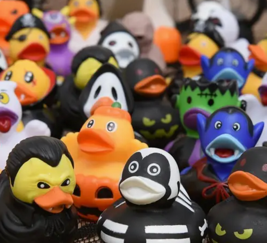 Bulk Halloween Rubber Ducks. 48 piecs.   /Size: 6.5X6.5X6.5 cm