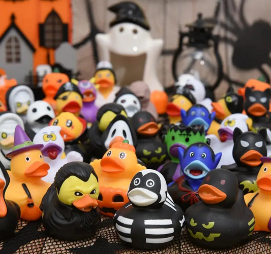Bulk Halloween Ducks 24 pieces.  /Size: 6.5X6.5X6.5 cm